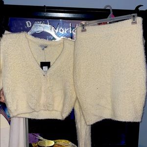 Fashion nova set! Never worn, size medium